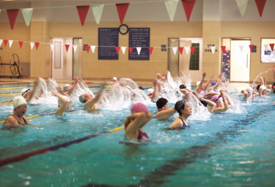 [기사공유] 운동하는 시니어가 미래다... 삼성노블카운티, ‘스포츠 ESG’로 실버타운 판을 바꾸다